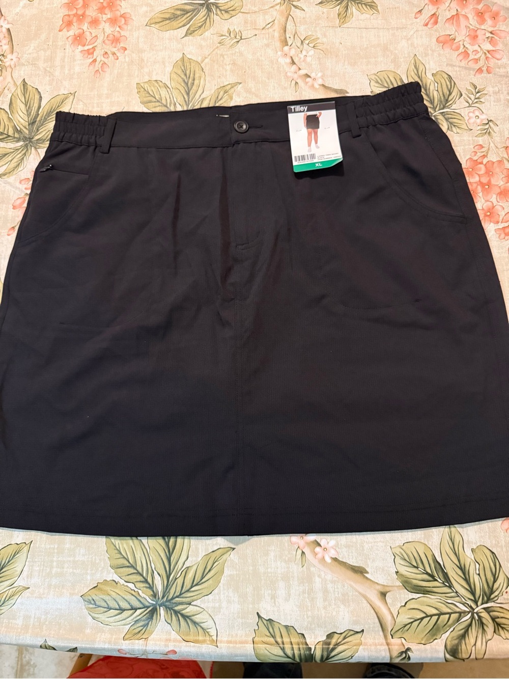 Tilley Women's Black Elastic-Waist Mini Skirt